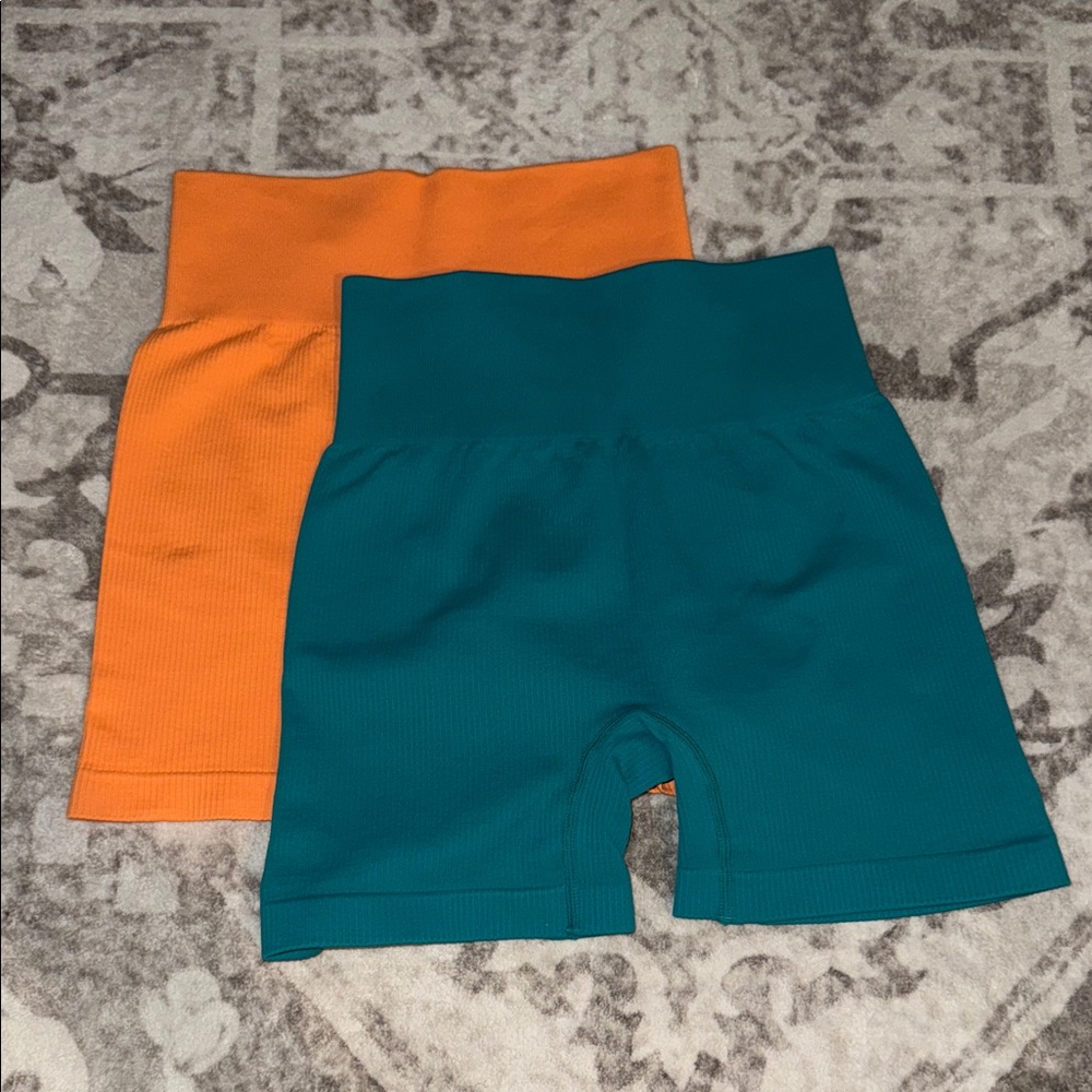 QQQ Biker Ribbed Biker Shorts